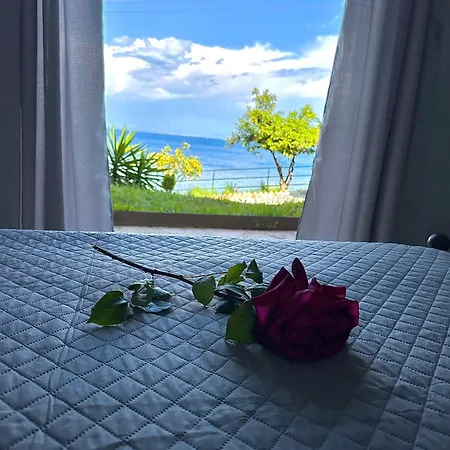 Averto 3* Benitses (Corfu)