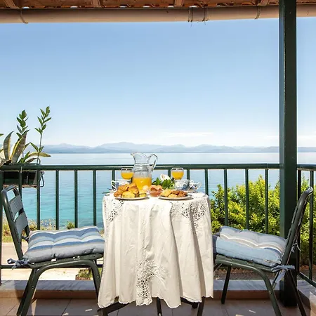 Aparthotel Averto Benitses (Corfu)