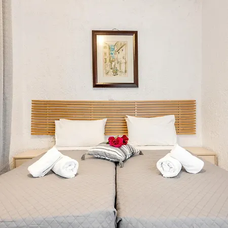 Averto 3* Benitses (Corfu)