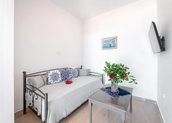 Averto Benitses (Corfu)