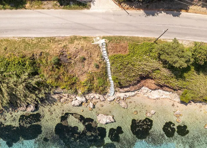 מלון דירות Averto 3*